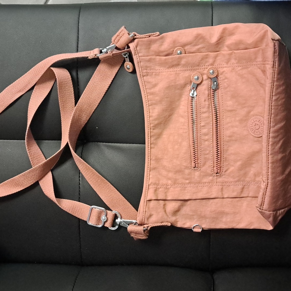 Kipling crossbody